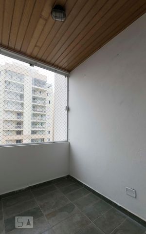 Apartamento à venda com 74m², 3 quartos e 2 vagasVaranda