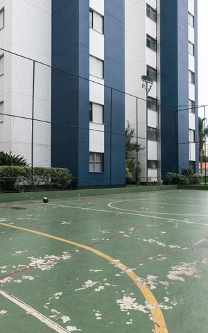 Apartamento à venda com 74m², 3 quartos e 2 vagasÁrea comum - Quadra esportiva 2