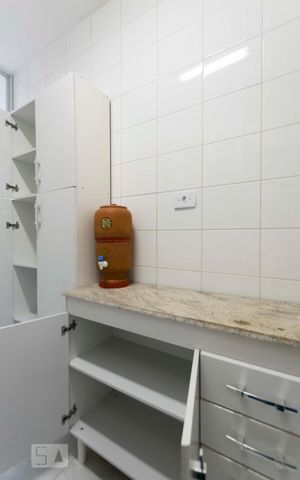 Apartamento à venda com 74m², 3 quartos e 2 vagasCozinha (Armários)