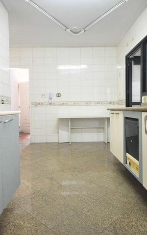 Apartamento à venda com 144m², 3 quartos e 3 vagascozinha