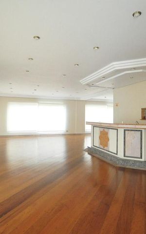 Apartamento à venda com 144m², 3 quartos e 3 vagassalão de festa