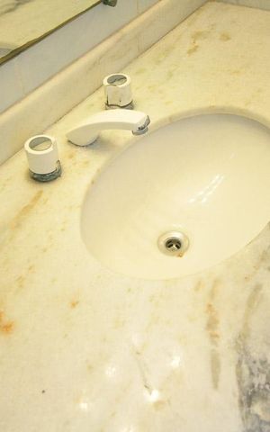 Apartamento à venda com 144m², 3 quartos e 3 vagasdetalhe do banheiro suíte 2