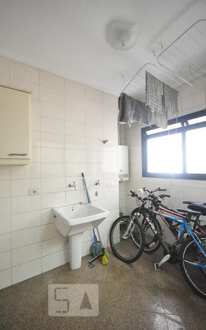 Apartamento à venda com 144m², 3 quartos e 3 vagasárea de serviço