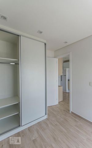 Apartamento para alugar com 33m², 1 quarto e 1 vagaSuite