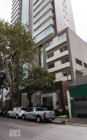 Studio à venda com 33m², 1 quarto e 1 vaga Studio à venda com 33m², 1 quarto e 1 vagaFachada