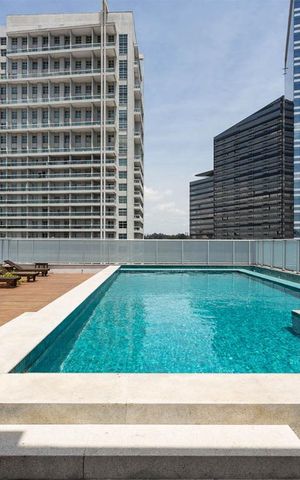 Studio à venda com 33m², 1 quarto e 1 vaga Studio à venda com 33m², 1 quarto e 1 vagaPiscina da cobertura
