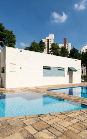 Apartamento à venda com 70m², 3 quartos e 1 vagaÁrea comum - Piscina