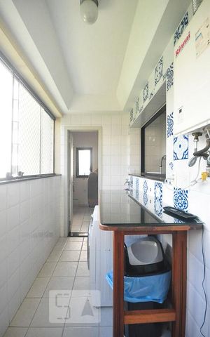Apartamento para alugar com 180m², 3 quartos e 4 vagasárea de serviço