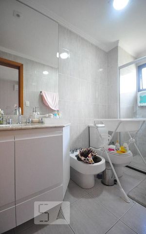 Apartamento para alugar com 180m², 3 quartos e 4 vagasbanheiro suíte 1