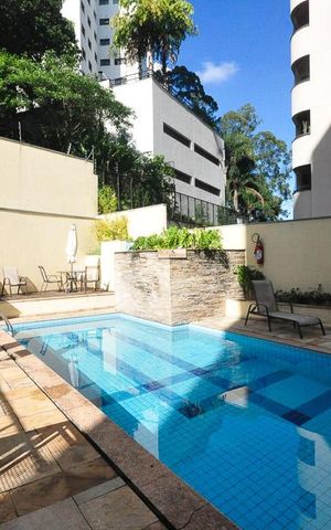 Apartamento para alugar com 180m², 3 quartos e 4 vagaspiscina