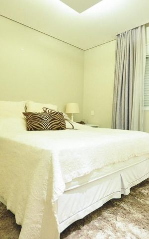 Apartamento para alugar com 96m², 2 quartos e 2 vagassuíte 2