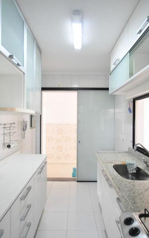 Apartamento à venda com 86m², 3 quartos e 2 vagasCozinha
