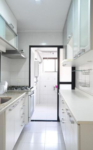 Apartamento à venda com 86m², 3 quartos e 2 vagasCozinha