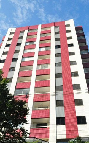 Apartamento à venda com 86m², 3 quartos e 2 vagasFachada
