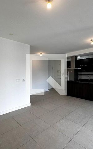 Apartamento para alugar com 81m², 2 quartos e 2 vagasSala