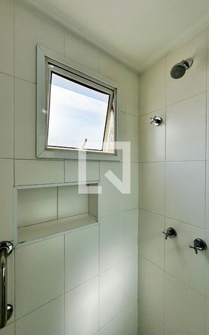 Apartamento para alugar com 81m², 2 quartos e 2 vagasBanheiro Suíte