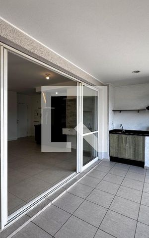 Apartamento para alugar com 81m², 2 quartos e 2 vagasVaranda