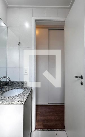Apartamento para alugar com 81m², 2 quartos e 2 vagasBanheiro Suíte