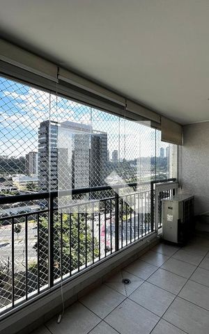 Apartamento para alugar com 81m², 2 quartos e 2 vagasVaranda