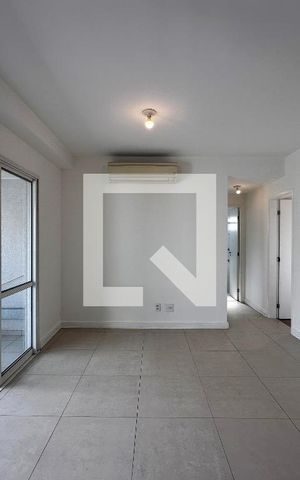 Apartamento para alugar com 81m², 2 quartos e 2 vagasSala