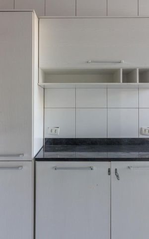 Apartamento para alugar com 96m², 3 quartos e sem vaga Apartamento para alugar com 96m², 3 quartos e sem vagaCozinha