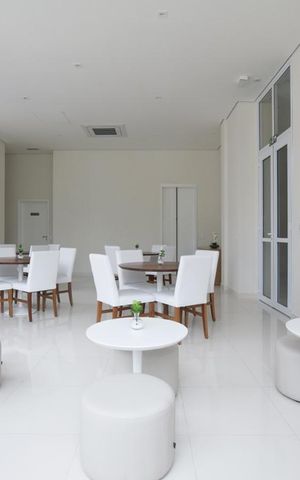 Apartamento para alugar com 110m², 3 quartos e 2 vagas Apartamento para alugar com 110m², 3 quartos e 2 vagasÁrea comum - Salão de festas infantil