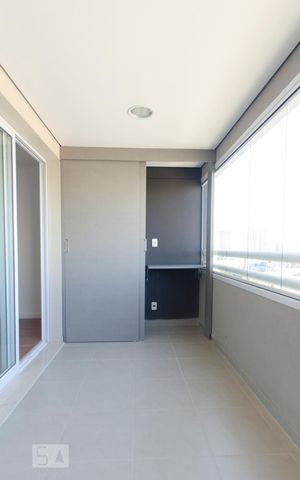 Apartamento à venda com 47m², 1 quarto e 1 vagaSacada / lavanderia