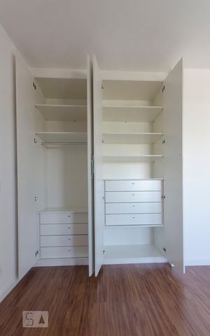 Apartamento à venda com 47m², 1 quarto e 1 vagaQuarto