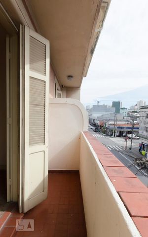 Apartamento para alugar com 100m², 2 quartos e sem vagaSacada Quarto 1