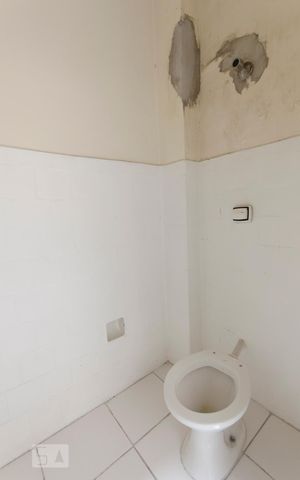 Apartamento para alugar com 100m², 2 quartos e sem vagaBanheiro de serviço