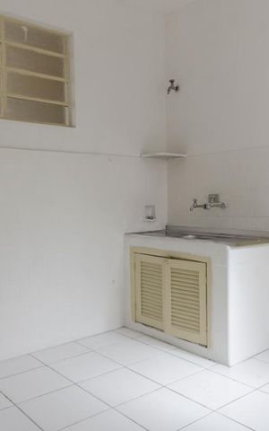 Apartamento para alugar com 100m², 2 quartos e sem vagaCozinha