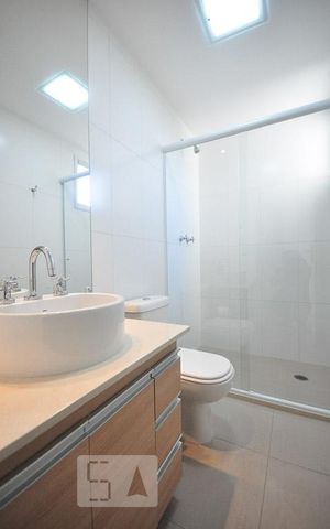 Apartamento à venda com 168m², 3 quartos e 3 vagasbanheiro suíte 2