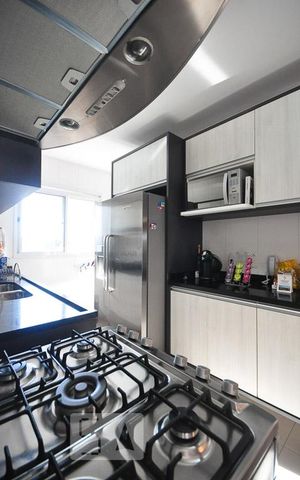 Apartamento à venda com 168m², 3 quartos e 3 vagascozinha
