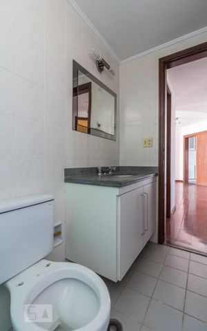 Apartamento à venda com 89m², 3 quartos e 2 vagas Apartamento à venda com 89m², 3 quartos e 2 vagasBanheiro