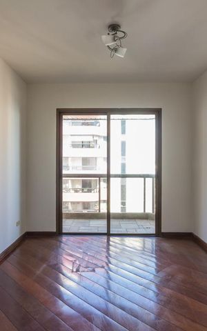 Apartamento à venda com 89m², 3 quartos e 2 vagas Apartamento à venda com 89m², 3 quartos e 2 vagasSala