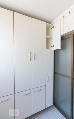 Apartamento à venda com 89m², 3 quartos e 2 vagas Apartamento à venda com 89m², 3 quartos e 2 vagasÁrea de serviço