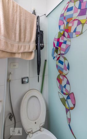 Studio para alugar com 15m², 1 quarto e sem vaga Studio para alugar com 15m², 1 quarto e sem vagaBanheiro