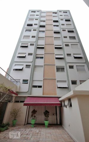 Apartamento para alugar com 70m², 2 quartos e 1 vagaFachada posterior