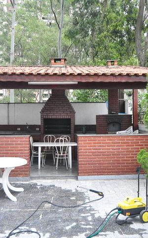 Apartamento à venda com 125m², 3 quartos e 3 vagasChurrasqueira