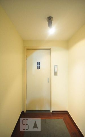 Apartamento à venda com 200m², 4 quartos e 2 vagashall do elevador