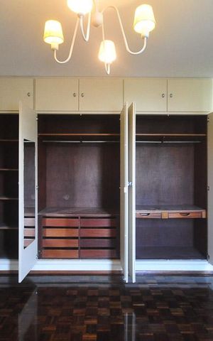 Apartamento à venda com 200m², 4 quartos e 2 vagasarmário da suíte 3