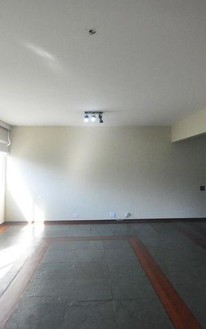 Apartamento à venda com 200m², 4 quartos e 2 vagassala