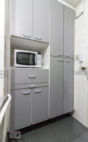 Apartamento para alugar com 55m², 2 quartos e 1 vagaCozinha 