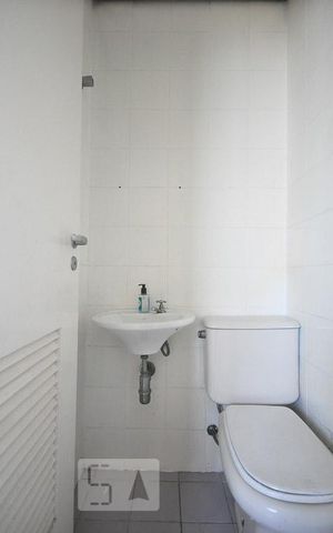 Apartamento à venda com 206m², 3 quartos e 4 vagasbanheiro de serviço