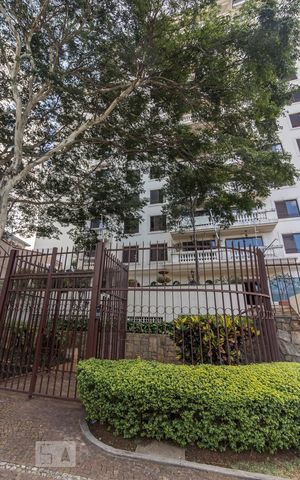 Apartamento à venda com 140m², 2 quartos e 2 vagas Apartamento à venda com 140m², 2 quartos e 2 vagasFachada