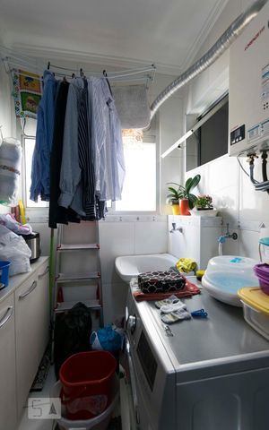 Apartamento à venda com 60m², 2 quartos e 1 vagaLavanderia