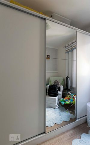 Apartamento à venda com 60m², 2 quartos e 1 vagaQuarto 1 (Armários)