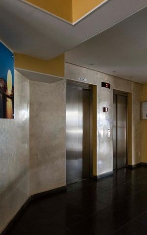 Apartamento à venda com 60m², 2 quartos e 1 vagaÁrea comum - Hall social