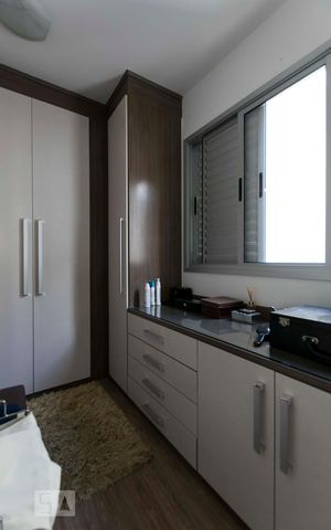 Apartamento à venda com 60m², 2 quartos e 1 vagaQuarto 2 - Closet (Armários)