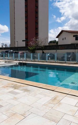 Apartamento à venda com 60m², 2 quartos e 1 vagaÁrea comum - Piscina